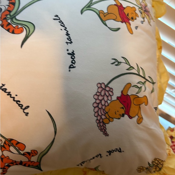 Vintage Disney Winnie the Pooh Tigger  Poohtanicals duvet & ruffle pillow shams - Picture 4 of 15